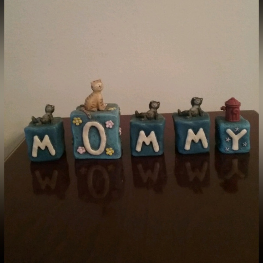 “Mommy” Letter Blocks